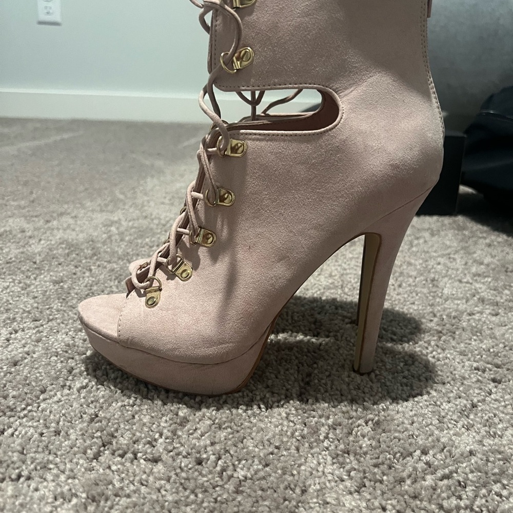Shoe Dazzle Pink Stiletto Heels Lace-Up